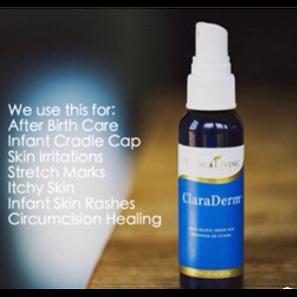 ClaraDerm Moisturizing spray - Picture 2 of 2